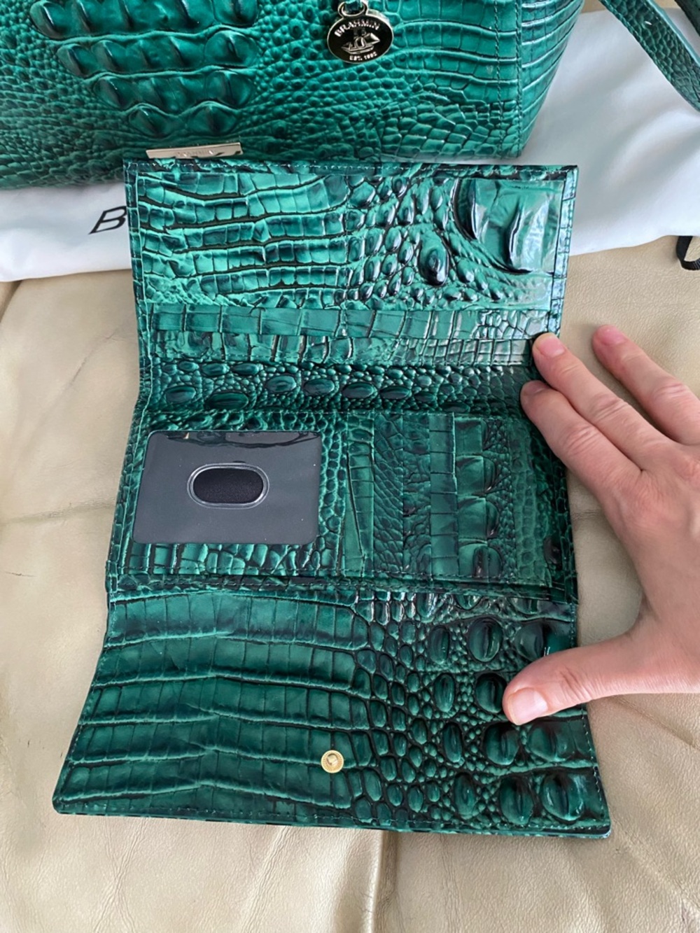 Brahmin Finley Bag Wallet Set Emerald Green Melbourne Leather Charm Tassel - Picture 15 of 15